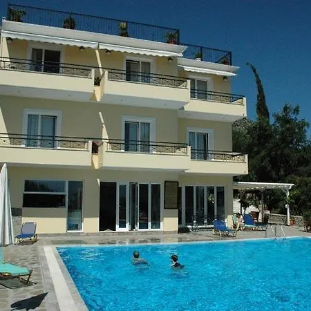 Aliki Hotel 4*
