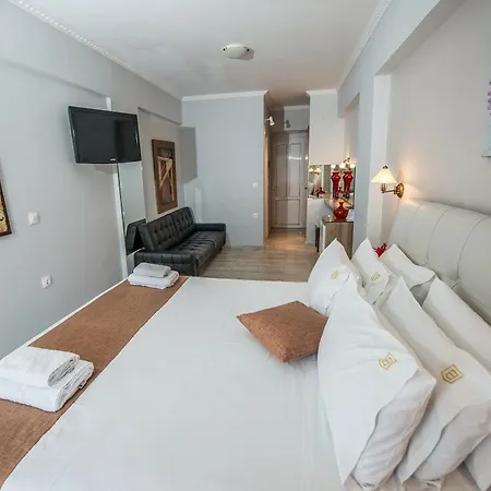 Aliki 4*