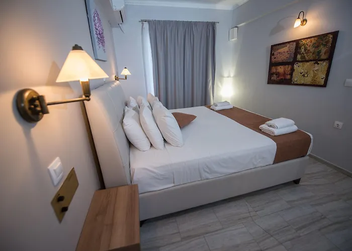 Aliki 4*