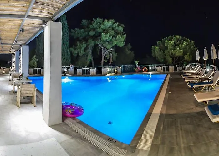 Aliki 4* Nikiana