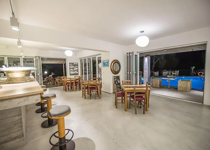 Aliki Hotel