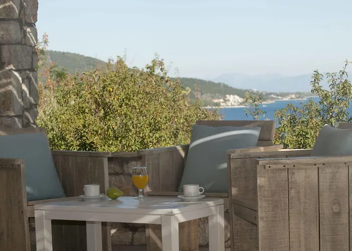 Aliki Hotel 4*