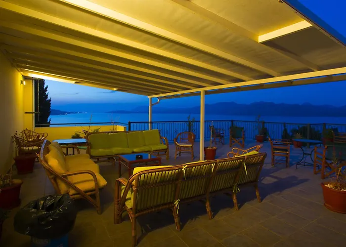 Aliki 4*
