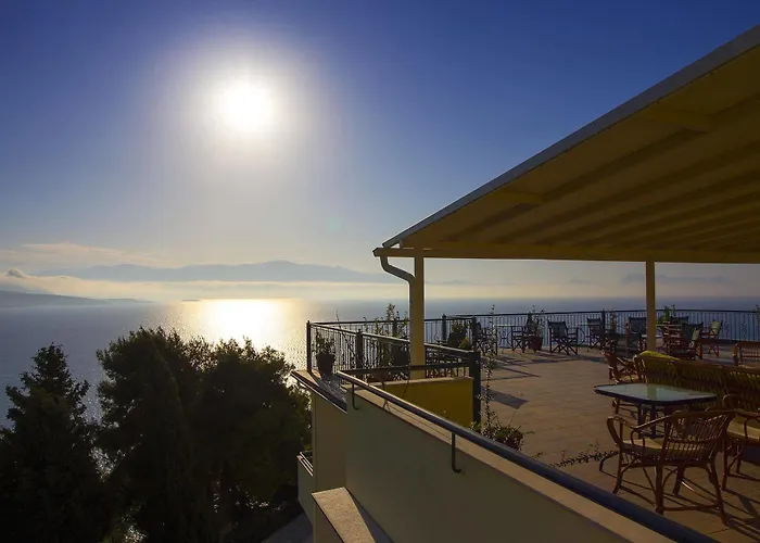 Aliki Hotel