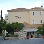 Otel Aliki 4*