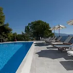 Hotel Aliki Nikiana