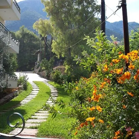 Aliki Hotel