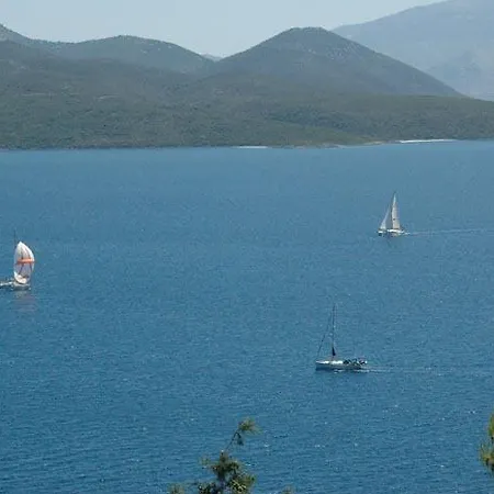 Otel Aliki Nikiana