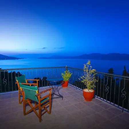 Aliki Hotel 4*