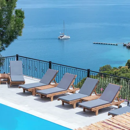 Aliki Hotel Nikiana