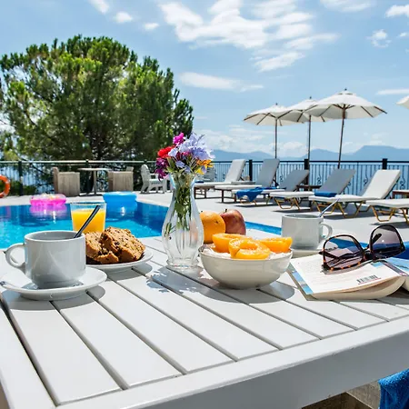 Hotel Aliki 4*